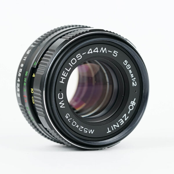 Helios 44M-5 Lens